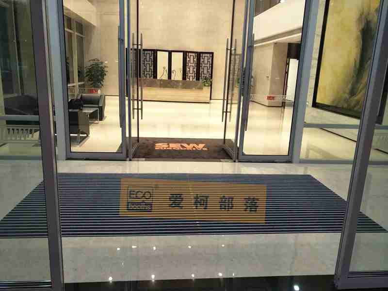 苏州SEW电机-安普鲁深灰色-李国南1_副本_副本.jpg